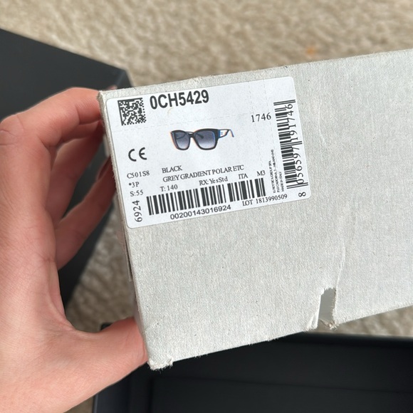 Chanel sunglasses black grey gradient polarized 0CH5429 - Picture 9 of 9